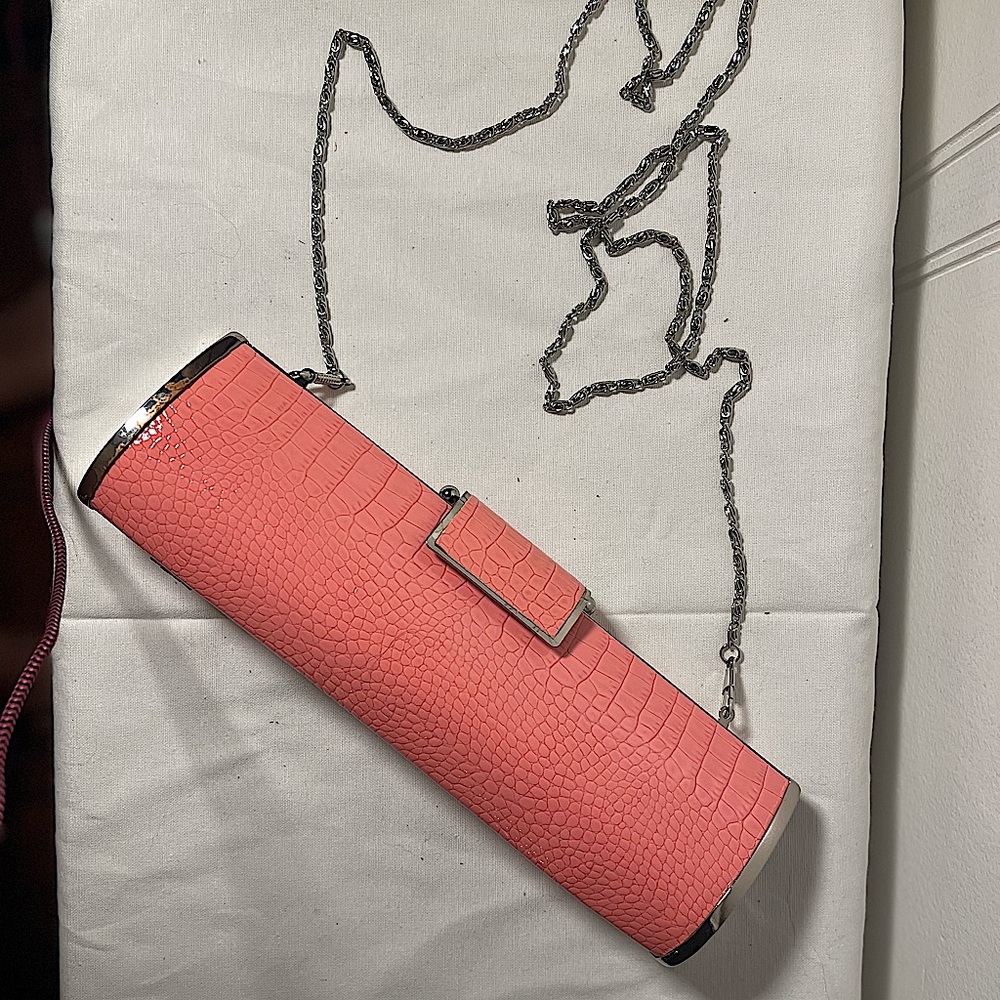 Pink And Silver Vintage Clasp Faux Snakeskin Purse